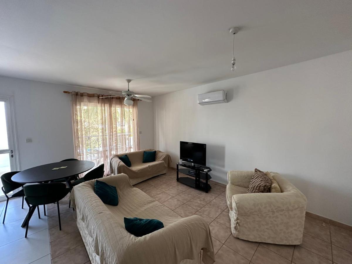 Kato Paphos Apartment Eksteriør billede